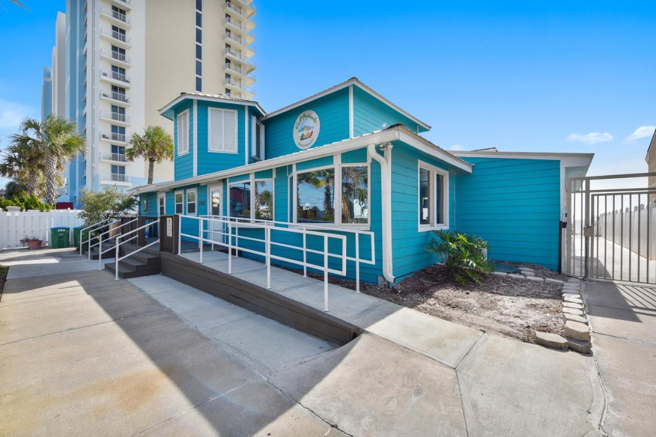 Gulf Highlands #208 By Book That Holiday home